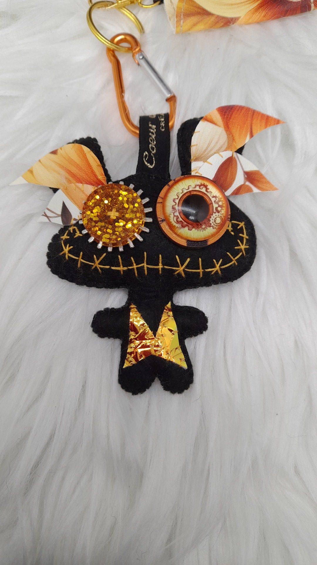 P'tit TOTEM collaboration "L'aiguille de Sha" porte-monnaies.