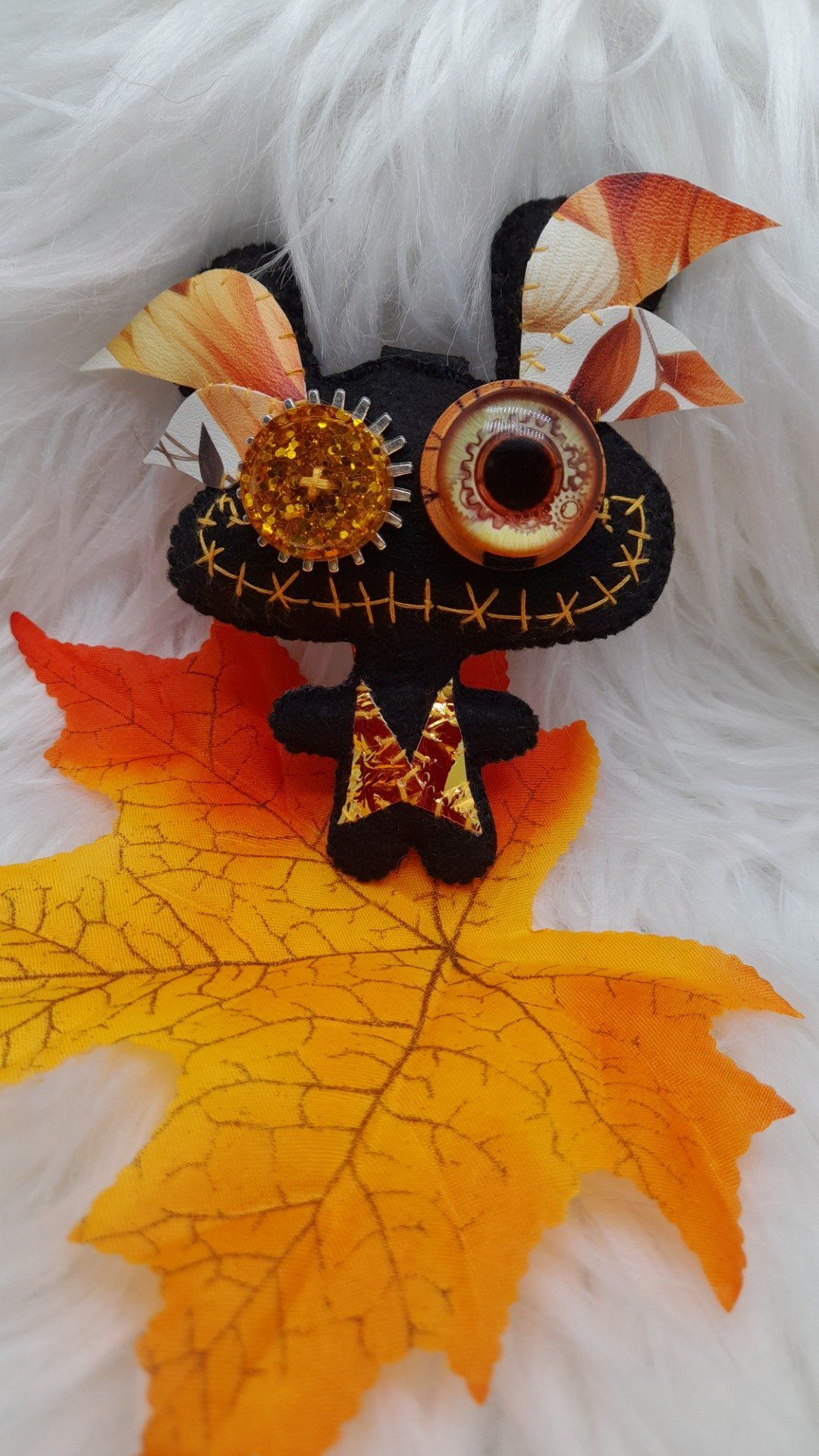 P'tit TOTEM collaboration "L'aiguille de Sha" porte-monnaies.