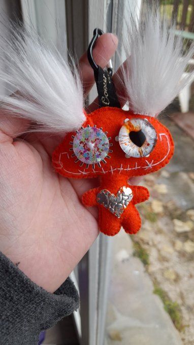 Le P'tit TOTEM de l'amour fluffy Orange Mega Sensoriel 