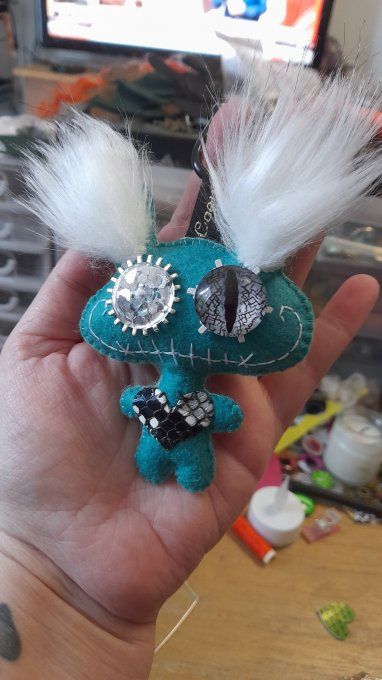 P'tit TOTEM de l'amour Fluffy Mega Sensoriel vers d'eau 