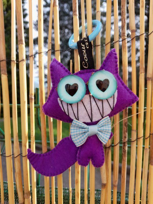 Chat-totem "Félin pour l'autre. Porte-clef, deco 