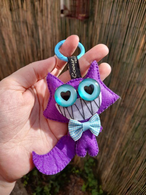 Chat-totem "Félin pour l'autre. Porte-clef, deco 