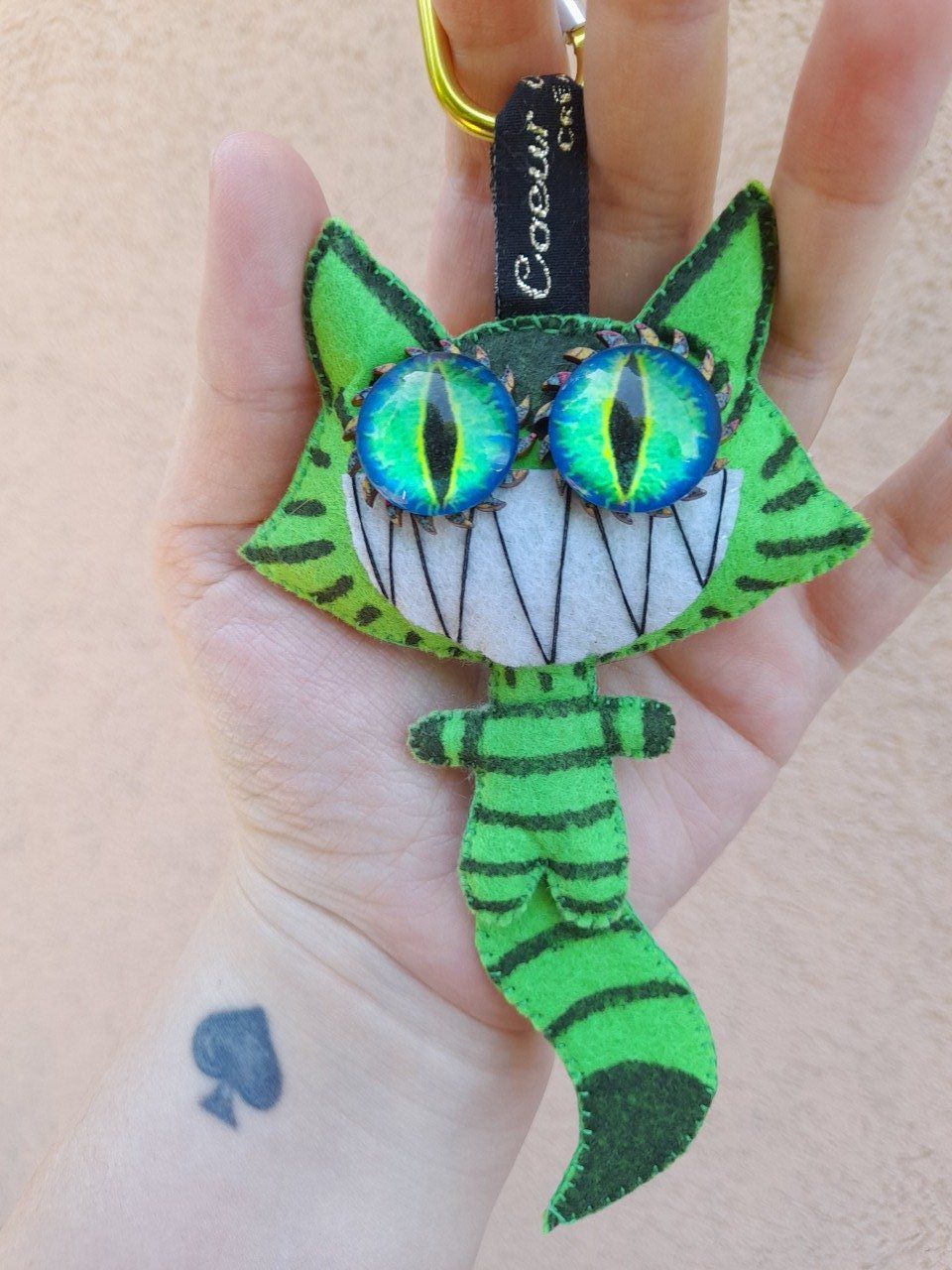 Chat-monstre Porte Clef déco vert tigré noir - Coeurdelunecreation